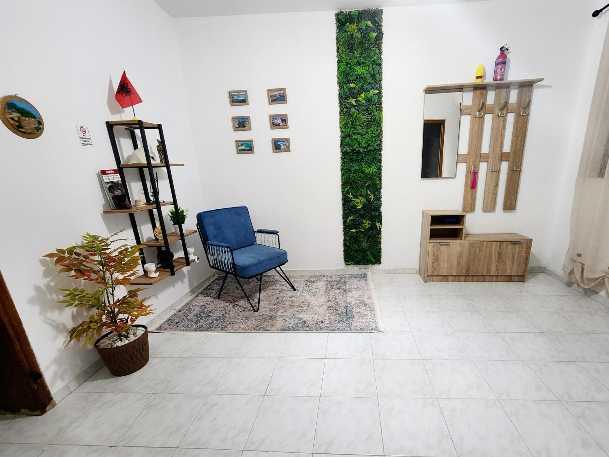 Eden Guesthouse Durrës Esterno foto
